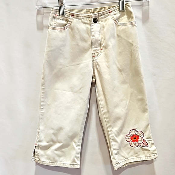 Oshkosh, The Genuine Article, Kids Capri's, Sz 6 100% Cotton,Embroidered Flower - Picture 1 of 15